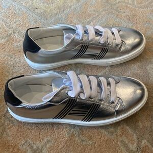 Hermes Avantage Sneaker brand new size 39
